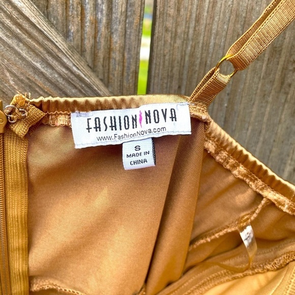 Fashion Nova gold faded on your love dress - Picture 8 of 10
